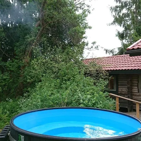 Guest house Lepaan Kartanon Vierashuone Lepaa