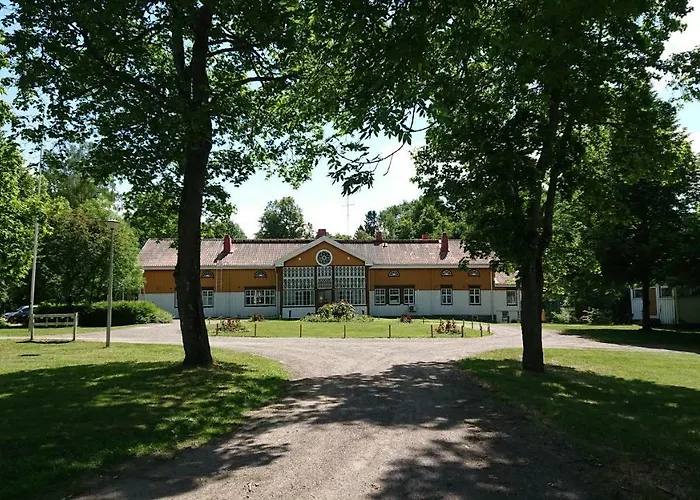 Lepaan Kartanon Vierashuone Vendégház Lepaa